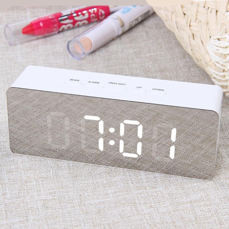 Reloj de espejo multifunción LED digital