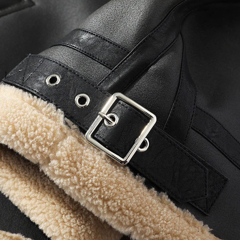 Chaqueta de talla grande con solapa integrada y pelo más grueso y forro polar