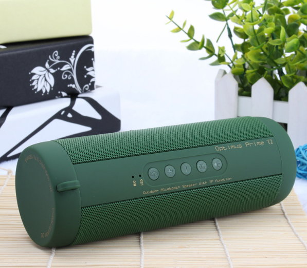 Altavoz bluetooth impermeable para exteriores, subwoofer inalámbrico bluetooth pesado, altavoz bluetooth portátil para exteriores con tarjeta enchufable
