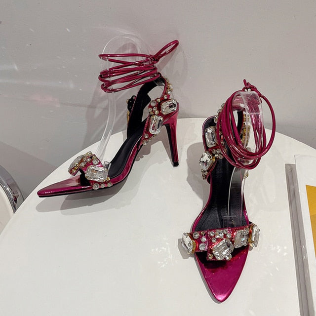 Liyke - Sandalias sexis doradas con tiras en el tobillo para mujer, tacones de stripper para fiestas en discotecas, zapatos de boda con punta de diamante de cristal de alta calidad