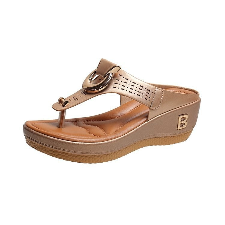 Sandalias de verano nuevas para mujer, zapatos de playa con punta abierta, chanclas, cuñas, zapatillas cómodas, lindas sandalias, tallas grandes 35 ~ 43, calzado femenino