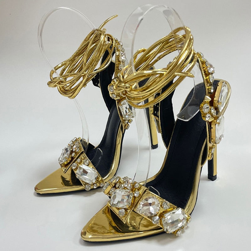 Liyke - Sandalias sexis doradas con tiras en el tobillo para mujer, tacones de stripper para fiestas en discotecas, zapatos de boda con punta de diamante de cristal de alta calidad
