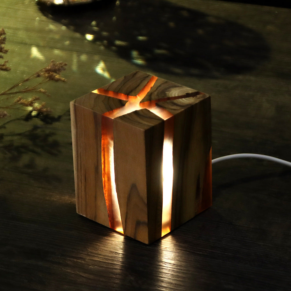Lámpara de mesa creativa ajustable para mesita de noche, sin reflejos, decorativa, de madera, color marrón, lámpara de escritorio LED con carga USB, luz de noche para dormitorio marrón
