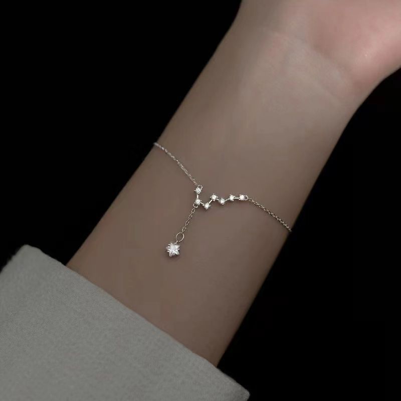 Pulsera de mujer con siete estrellas y la Osa Mayor