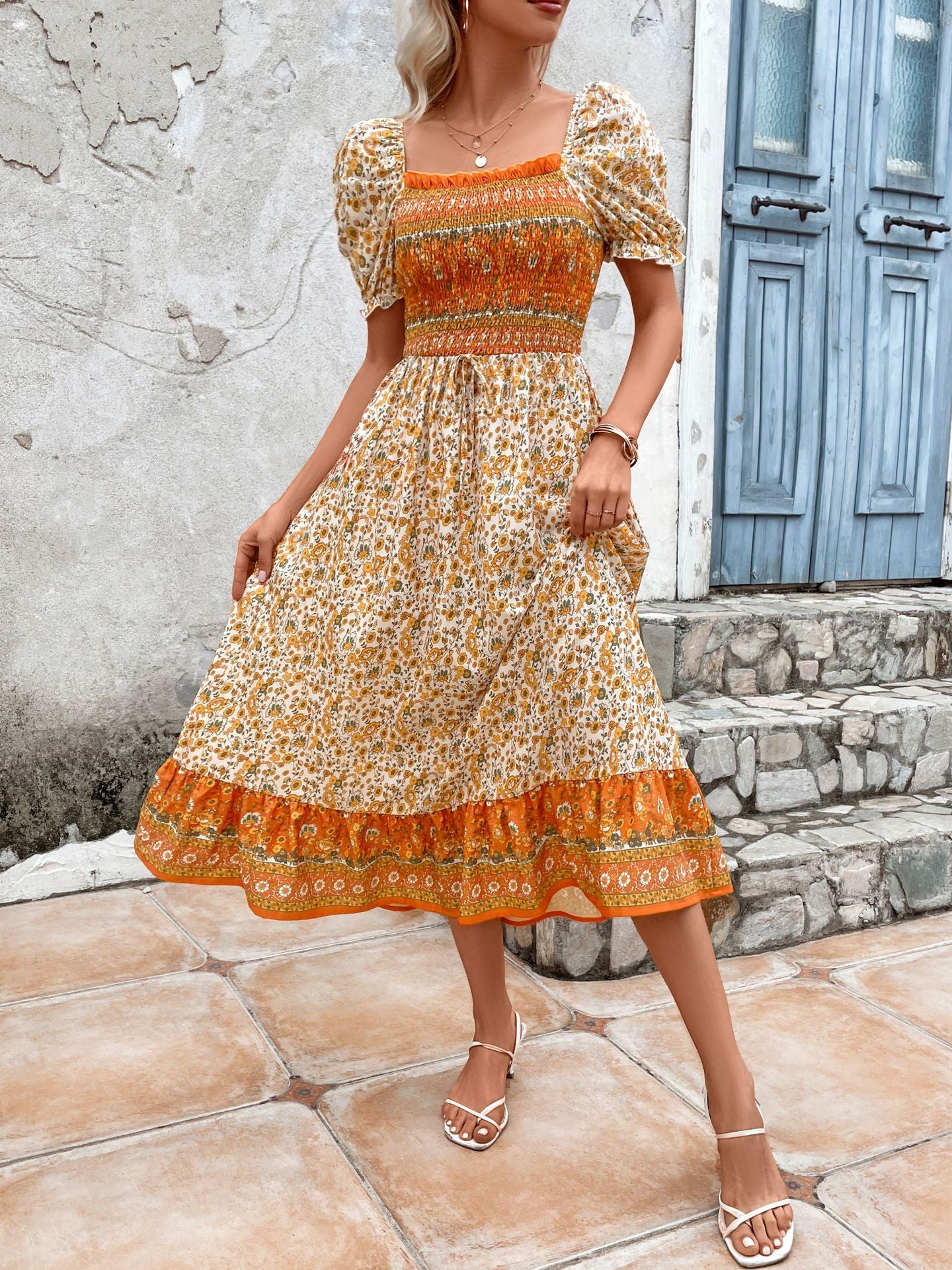 Vestido bohemio con cuello cuadrado y mangas abullonadas para mujer