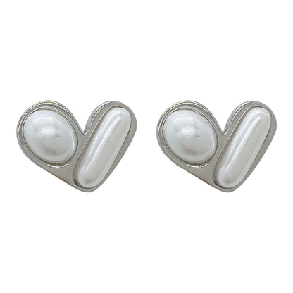 Pendientes sencillos de oro con perlas retro