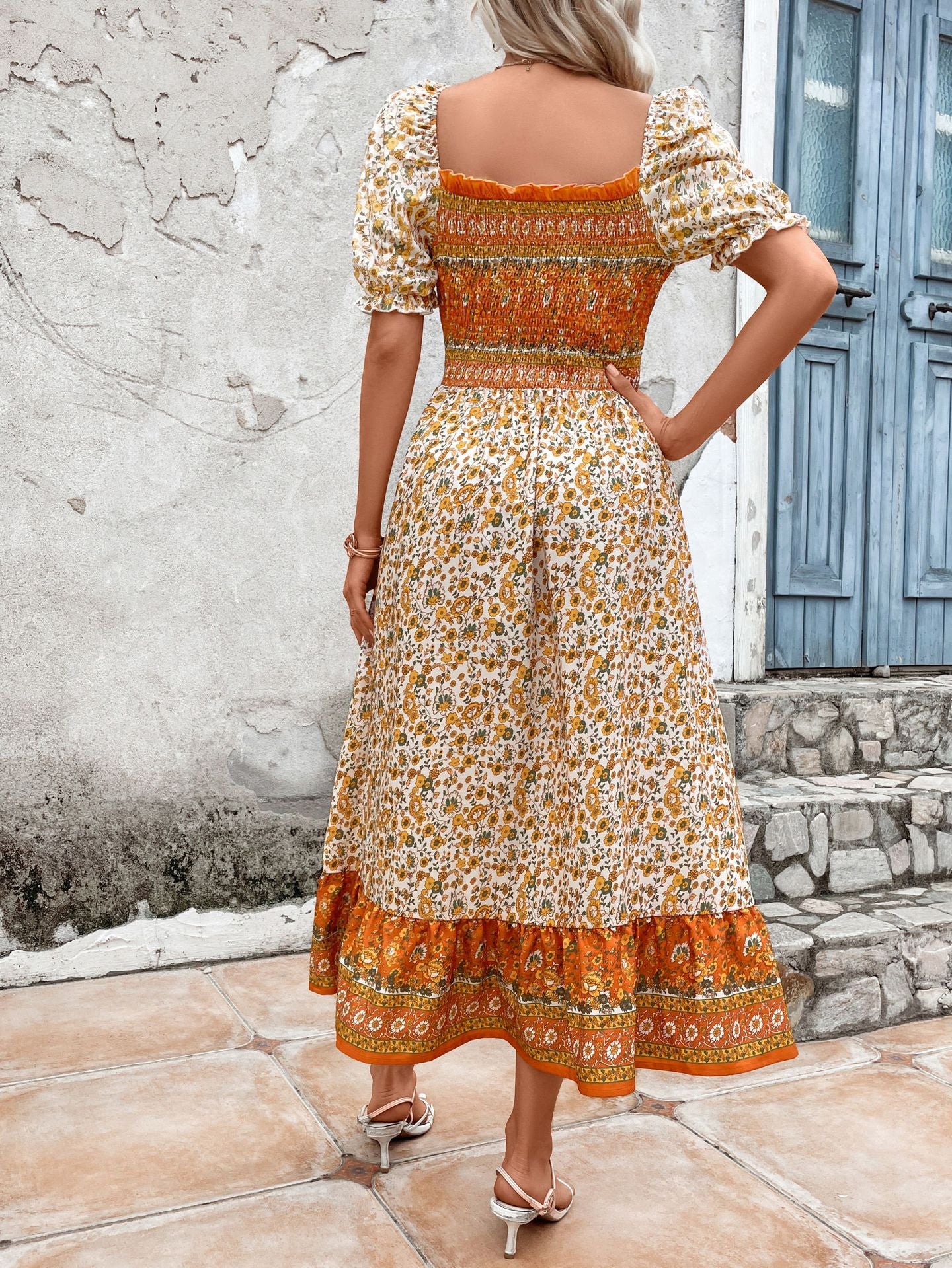 Vestido bohemio con cuello cuadrado y mangas abullonadas para mujer