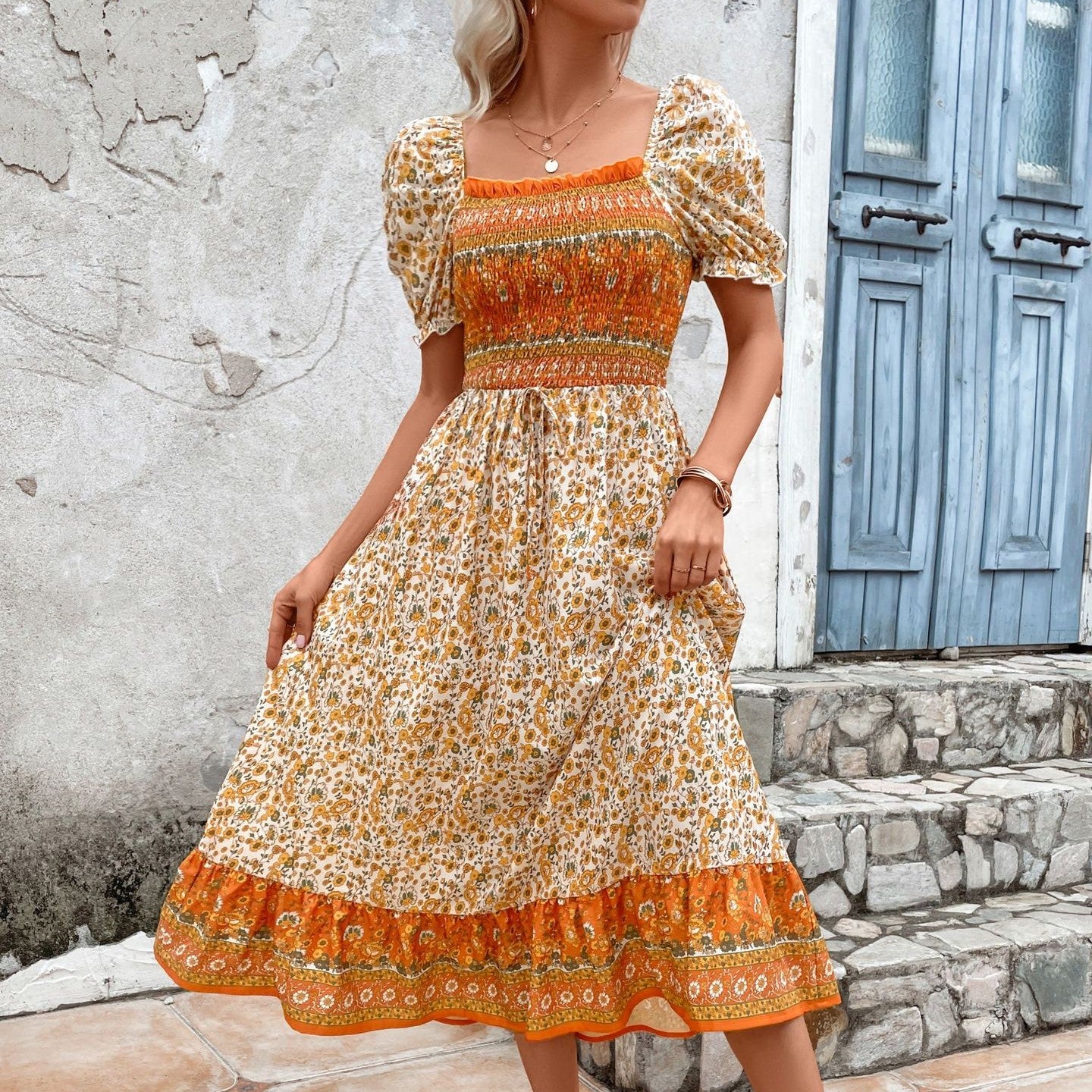 Vestido bohemio con cuello cuadrado y mangas abullonadas para mujer