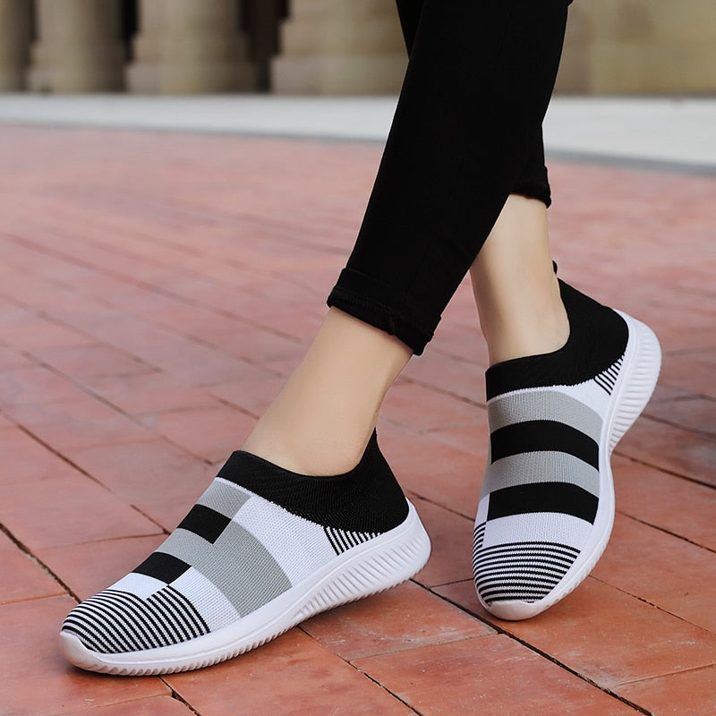 Zapatillas de deporte para mujer, zapatos para caminar, mocasines ligeros para mujer, tenis casuales para mujer, zapatos de moda sin cordones, zapatos vulcanizados de talla grande 2021 