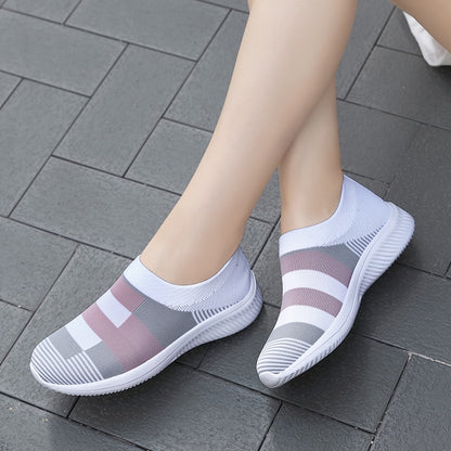Sneakers Women Walking Shoes Woman Lightweight Loafers Tennis Casual Ladies Fashion Slip on Sock Vulcanized Shoes Plus Size 2021