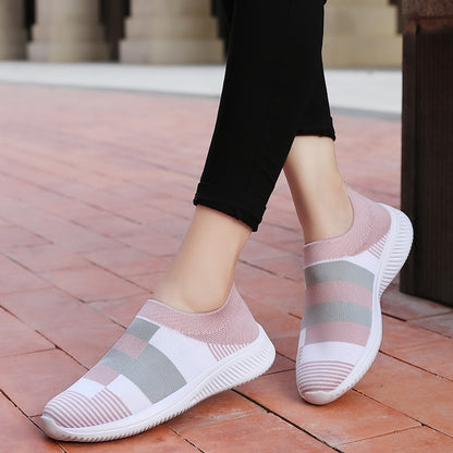 Sneakers Women Walking Shoes Woman Lightweight Loafers Tennis Casual Ladies Fashion Slip on Sock Vulcanized Shoes Plus Size 2021