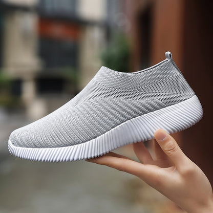 Sneakers Women Walking Shoes Woman Lightweight Loafers Tennis Casual Ladies Fashion Slip on Sock Vulcanized Shoes Plus Size 2021