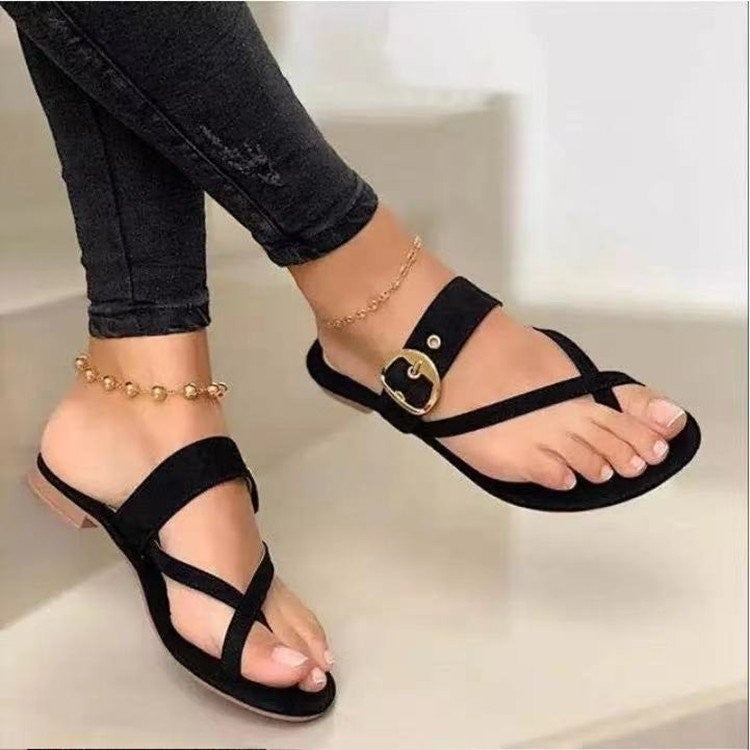 Chanclas para mujer, sandalias planas con punta de clip, zapatos casuales de playa de verano para mujer, calzado de cuero PU de moda para mujer, nuevo 