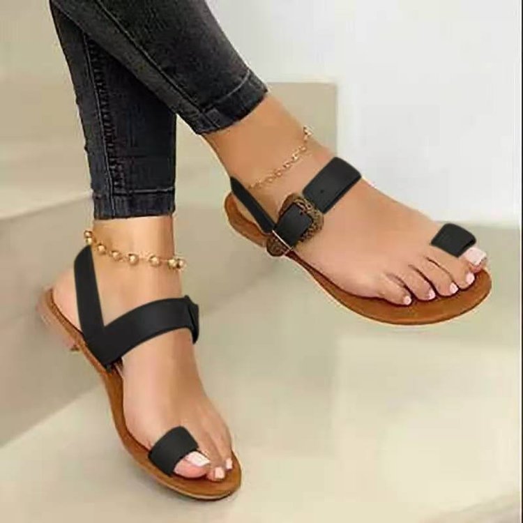 Chanclas para mujer, sandalias planas con punta de clip, zapatos casuales de playa de verano para mujer, calzado de cuero PU de moda para mujer, nuevo 